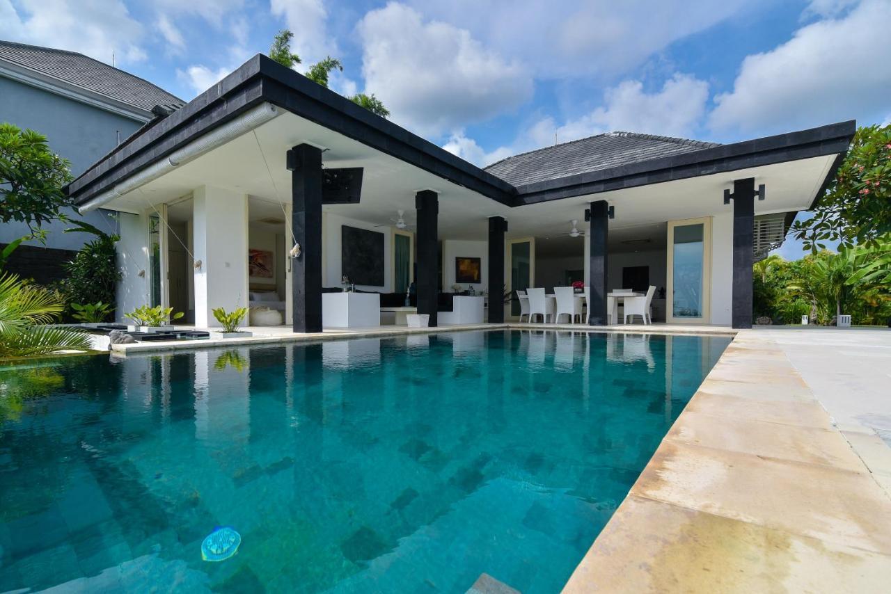 Villa Pondok Wahyu Sedana Umeanyar Kültér fotó